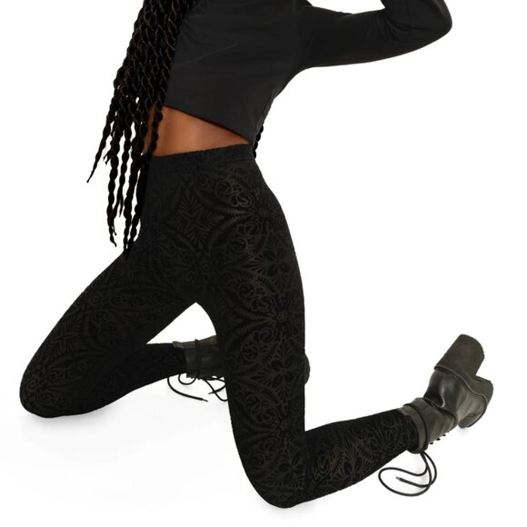 Blackmilk - Burned Velvet High Waisted Leggings - Picture 7 of 12